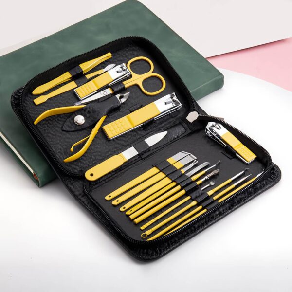 Premium Stainless Steel Nail Clipper Set with Portable Travel Case - Image 4