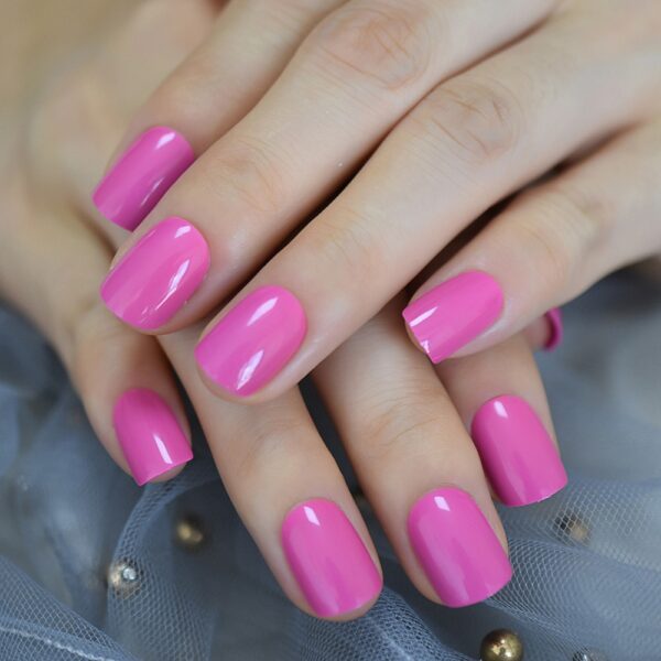 Short Neon Violet Fake Nails - Image 3