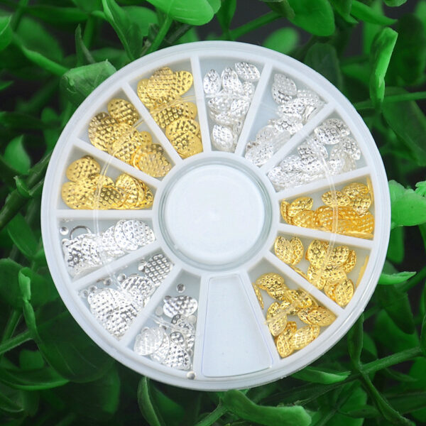 Metal Flower Nail Art Decoration Wheel - Image 5