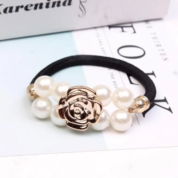 Chic Pearl Floral Elastic Hair Bands - Image 5