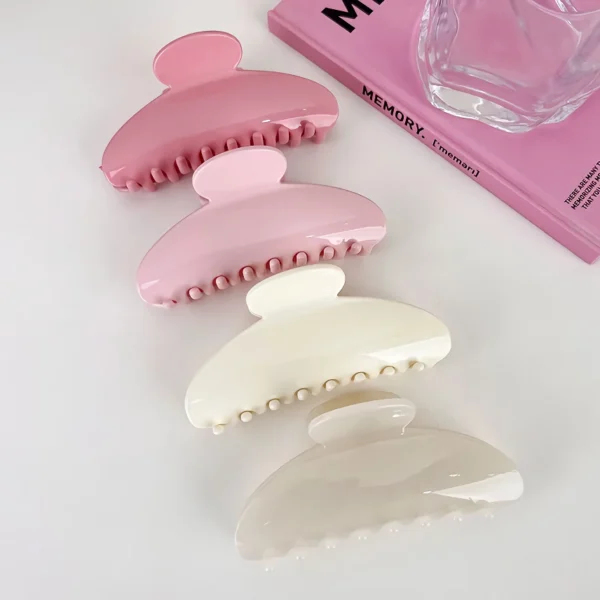 Elegant French Temperament Semicircle Hair Claw for Women - Image 6