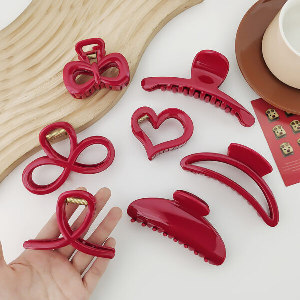 Elegant Red Geometry Hair Claw for Women - Image 2