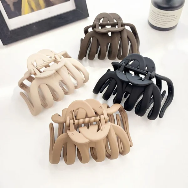 Elegant Wave Hairpin Barrette for Women and Girls - Image 5