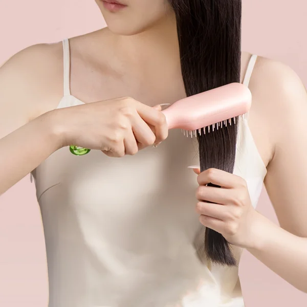Self-Cleaning Anti-Static Massage Hair Brush - Image 4