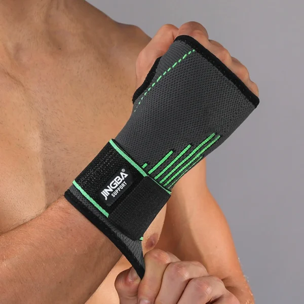 Weightlifting Wrist Straps and Hand Wraps - Image 4