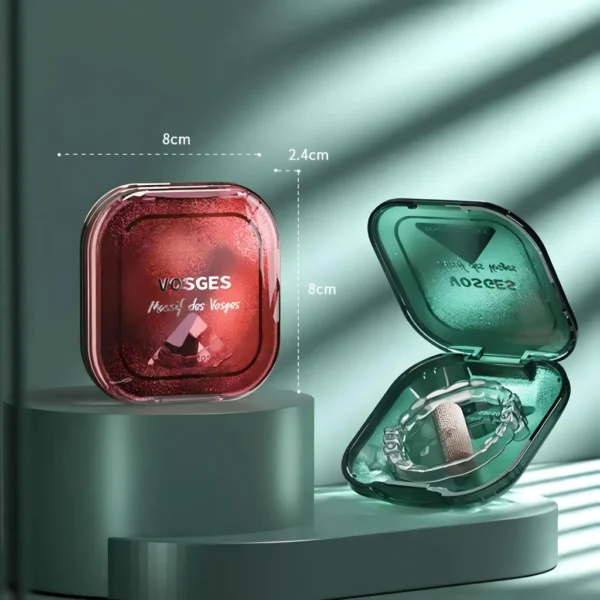 Compact Dental Denture Cleaning and Storage Box - Image 6