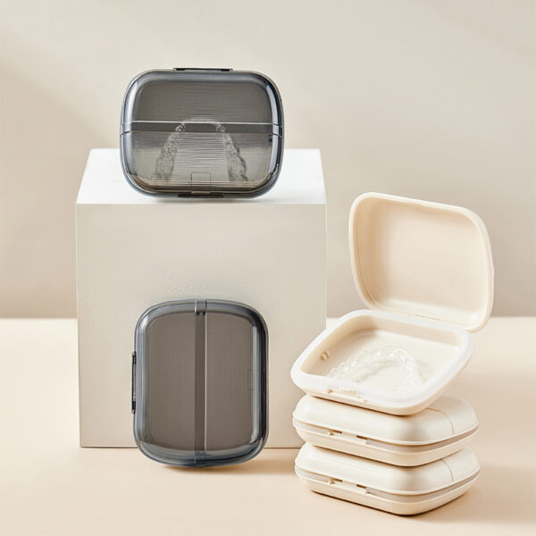 Orthodontic Retainer Bracket Storage Box - Image 4