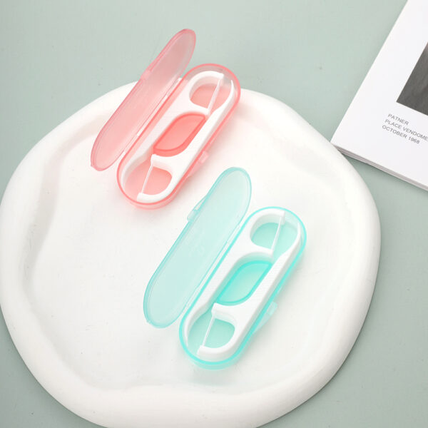 Portable Dental Floss Stick Set - Image 4