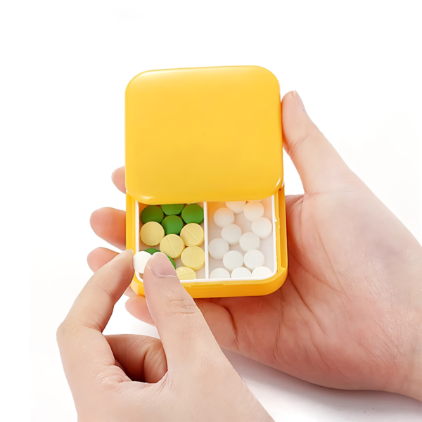 Compact Push-pull Pill Case Organizer - Image 3