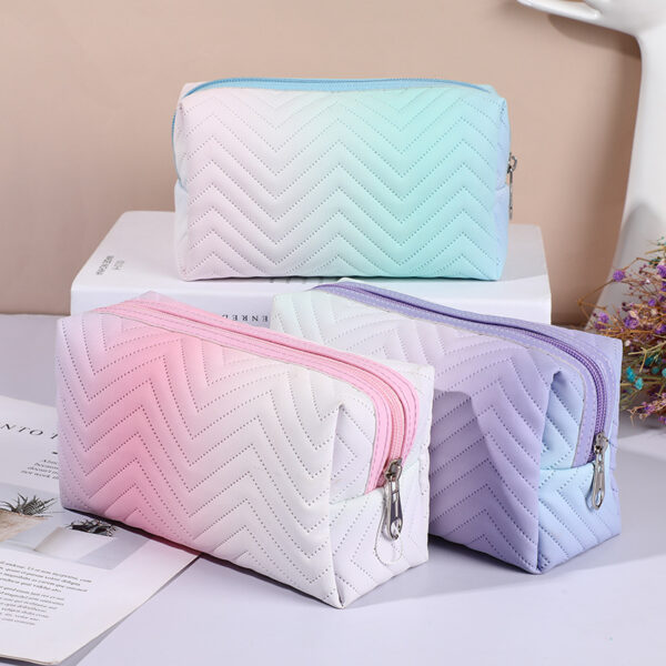 Gradient Color Makeup Bag for Women - Image 2