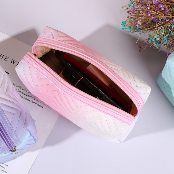Gradient Color Makeup Bag for Women - Image 5