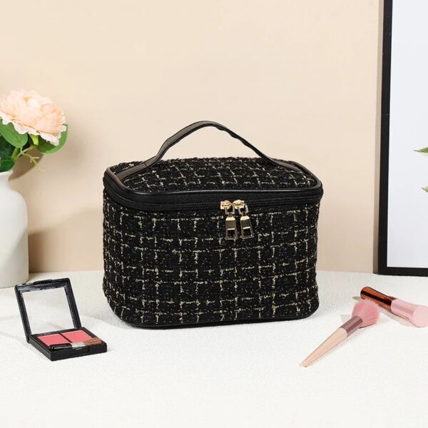 Outdoor Multifunction Travel Cosmetic Bag - Image 4