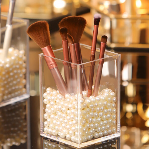 Plastic Makeup Brush Holder with Acrylic Storage Rack - Image 3