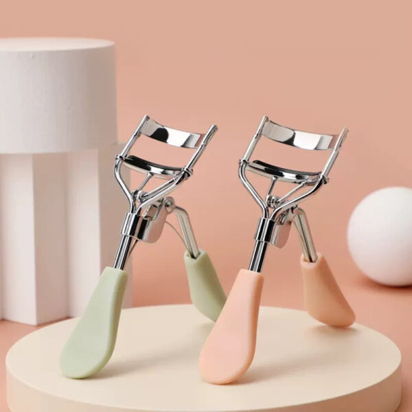 Heatless Manual Eyelash Curler - Image 4