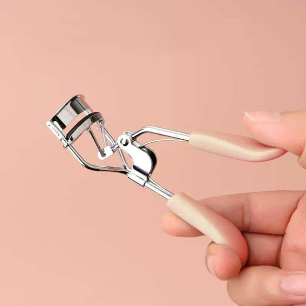 Heatless Manual Eyelash Curler - Image 3