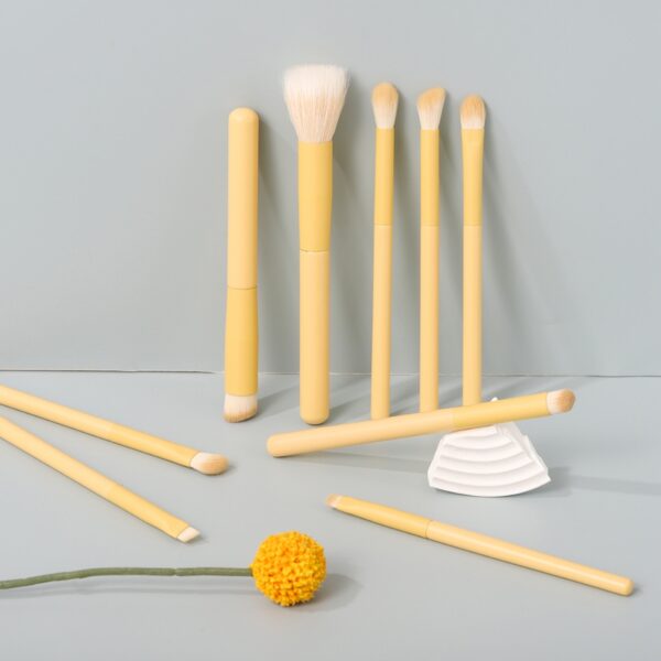 9-Piece Premium Makeup Brush Set - Image 7