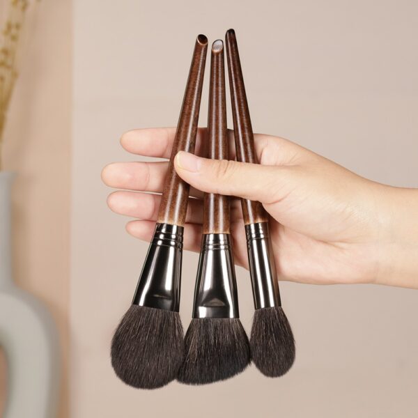 Soft Goat Hair Makeup Brush Set - Image 4