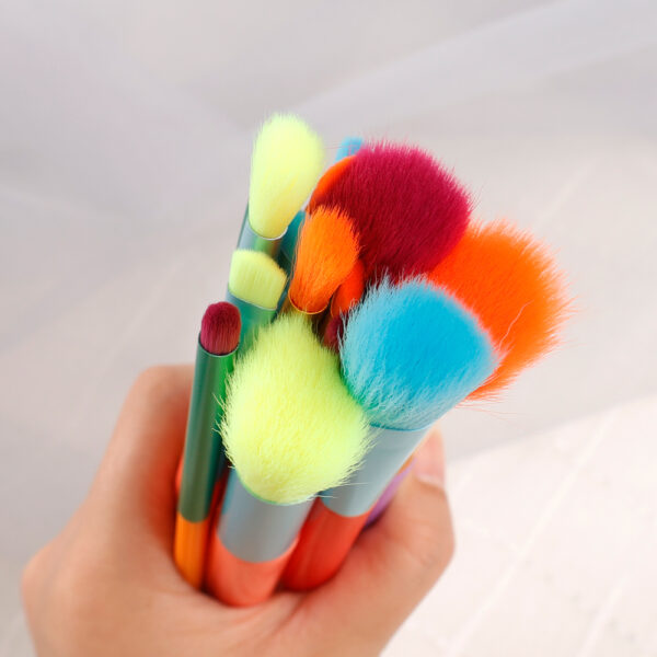 15-Piece Candy Gradient Makeup Brush Set - Image 5