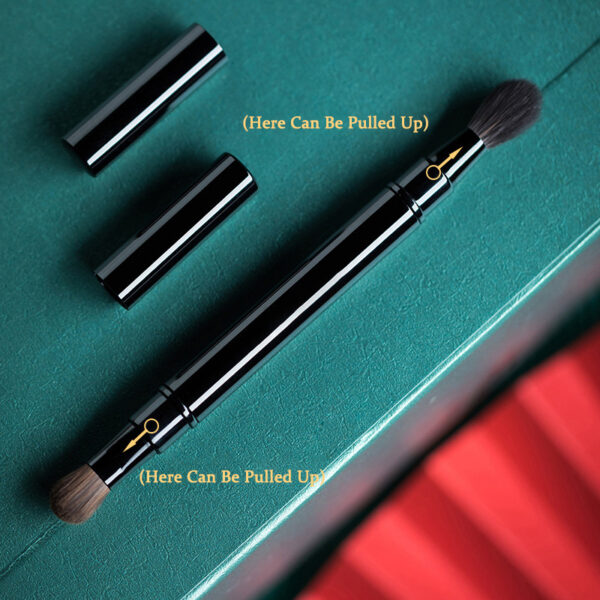 Double-ended Portable Makeup Brush - Image 3