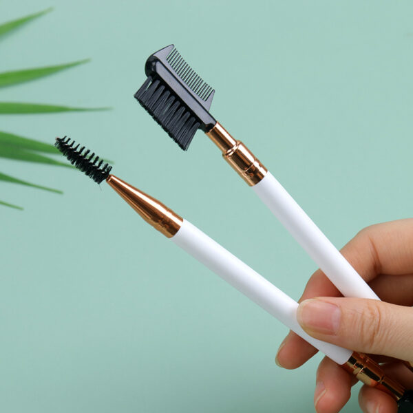Double Ended Eyebrow and Eyelash Comb Brush - Image 3