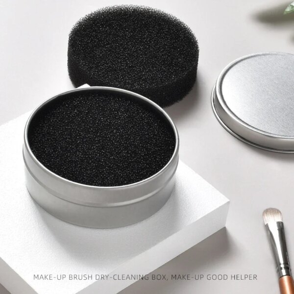 Quick Cleaning Eyeshadow Brush Sponge Box - Image 4