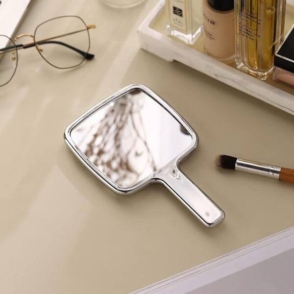 Portable Retro Style Handheld Makeup Mirror - Image 3