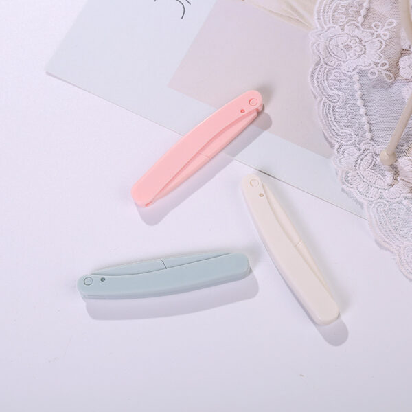 Safe Folding Ladies Face Shaver - Image 4