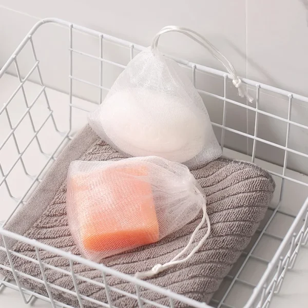 Hangable Foaming Mesh Soap Pouch - Image 5