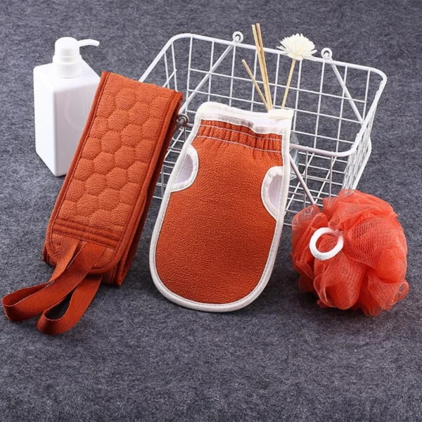 Exfoliating Bath Scrub Set - Image 3