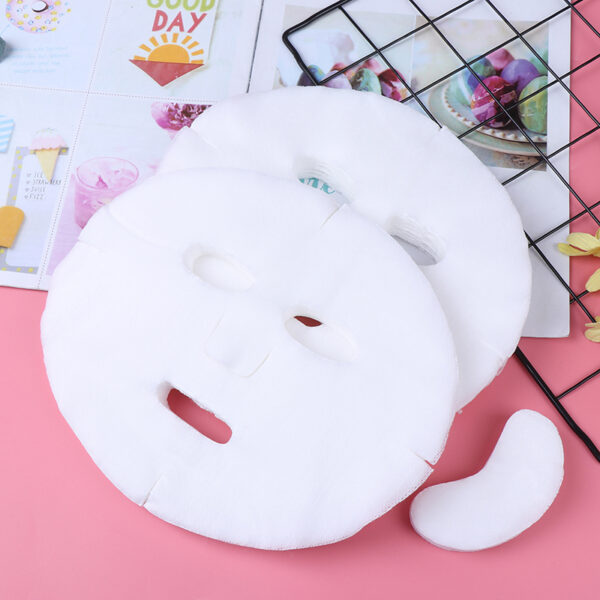 100pcs White DIY Soft Breathable Cotton Facial Mask Sheets - Image 3